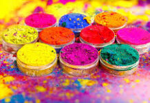 पालकांनो खबरदारी घ्या : होळीतील रासायनिक रंगामुळे डोळे व त्वचाविकाराचा धोका